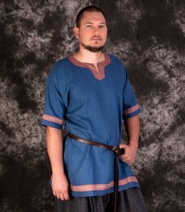 Viking short-sleeved linen tunic with diamond twill hems