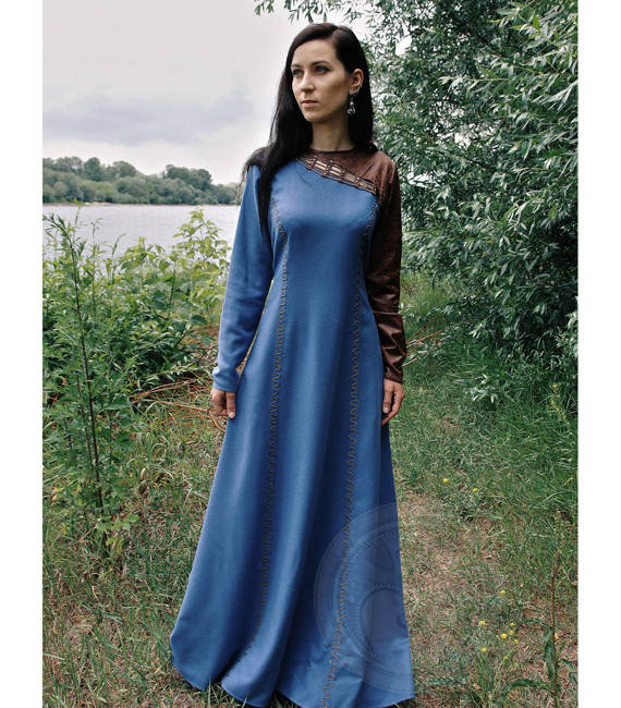 QUEEN LAGERTHA - fantasy Viking dress with faux leather sleeve